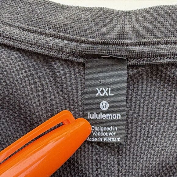 Lululemon Men's XXL  Grey Stretch L98-020/LTT Short Sleeve Always Agile Tee Gym - Picture 3 of 8